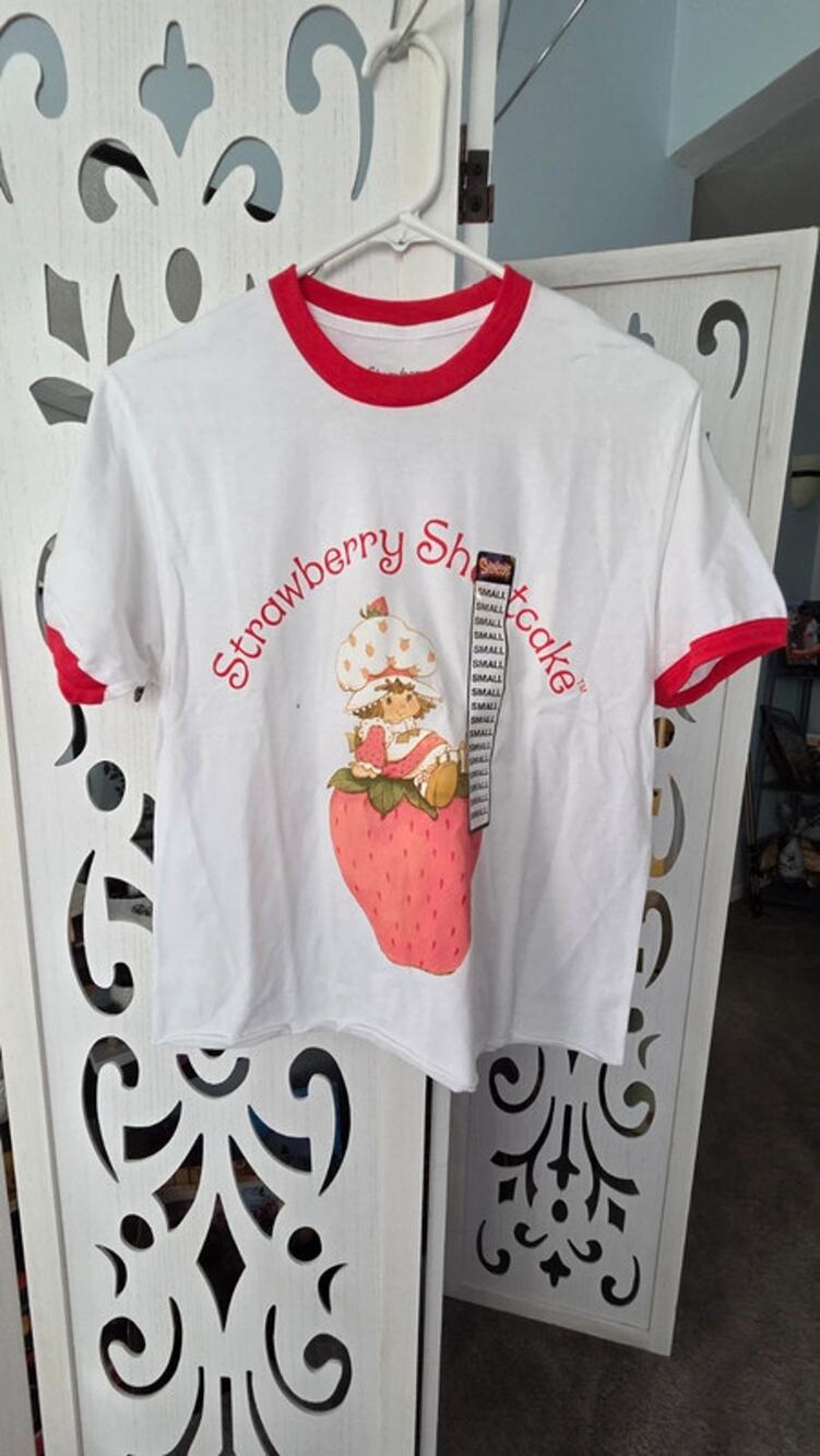 Strawberry Shortcake Ringer Tee Small White Pink Graphic Crop Shirt Retro NWT
